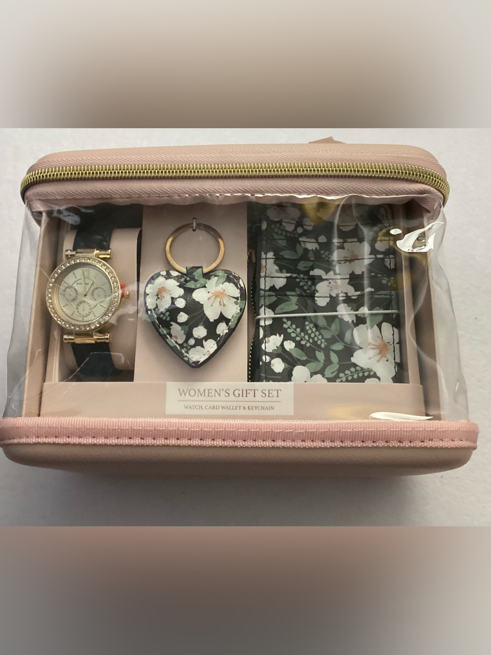 Alexis Bendel Reusable Vanity Bag Gift Set with Watch, Card Wallet & Keychain - Picture 4 of 10